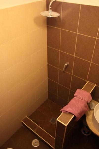 Eleven Apartment ローマ 部屋 写真